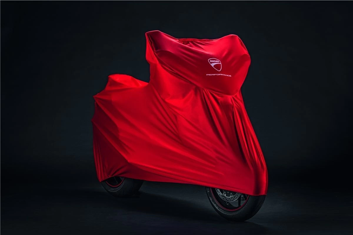 Ducati Motorhoes Indoor Hypermotard 950 3 Ducati Motorhoes Indoor Hypermotard 950