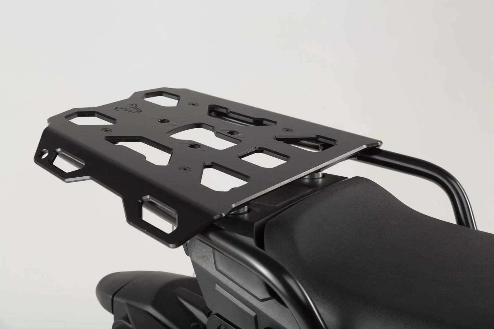 SW-Motech Topkofferrek Aluminium Yamaha Tracer 900 4 SW-Motech Topkofferrek Aluminium Yamaha Tracer 900 - Afbeelding 2